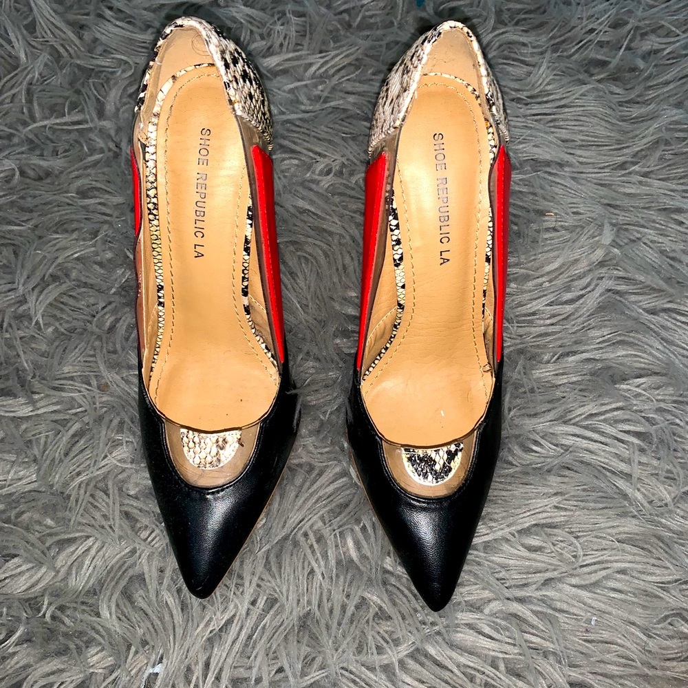 Retro Snake Skin Pumps